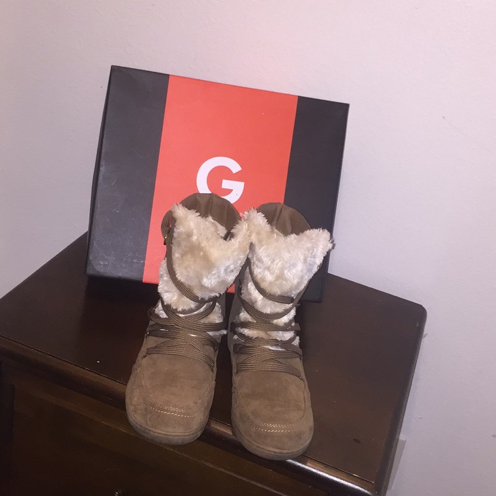Snow Boots